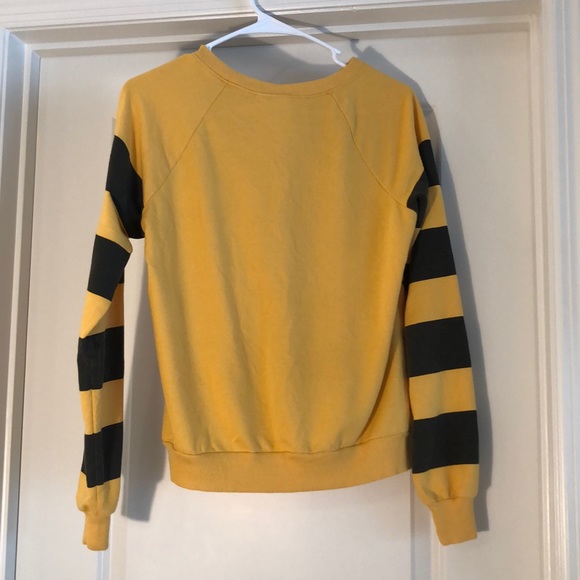 Mickey Mouse sweatshirt - Picture 2 of 3